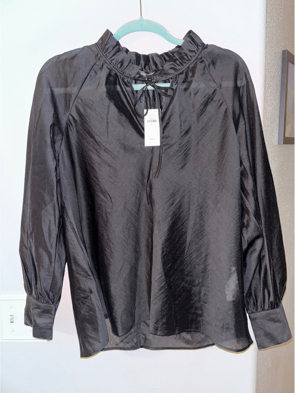 Banana Republic Black Satin Ruffle Neck Blouse Top NWT Size M $80
